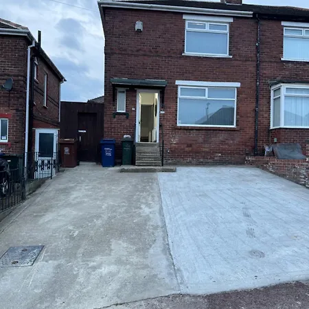 Nice House With Free Parking Newcastle upon Tyne Exterior photo