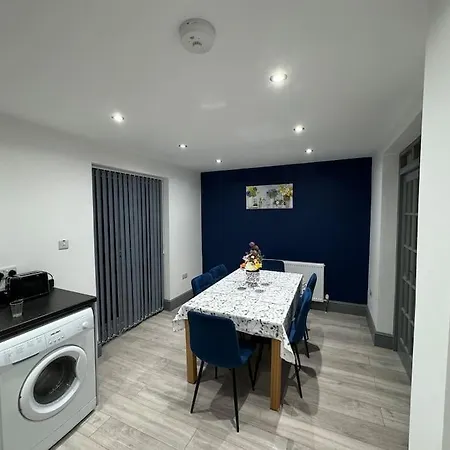 Nice House With Free Parking Newcastle upon Tyne Exterior photo